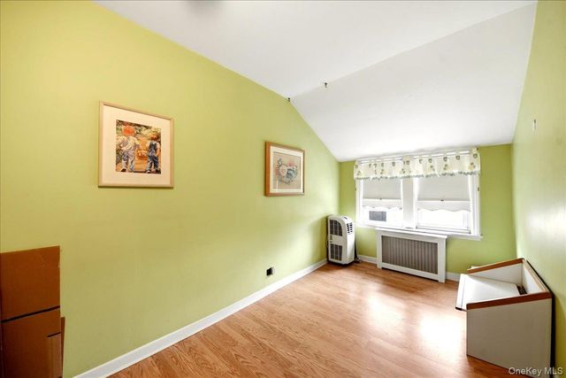 1843 Yates Avenue, Bronx, NY 10461