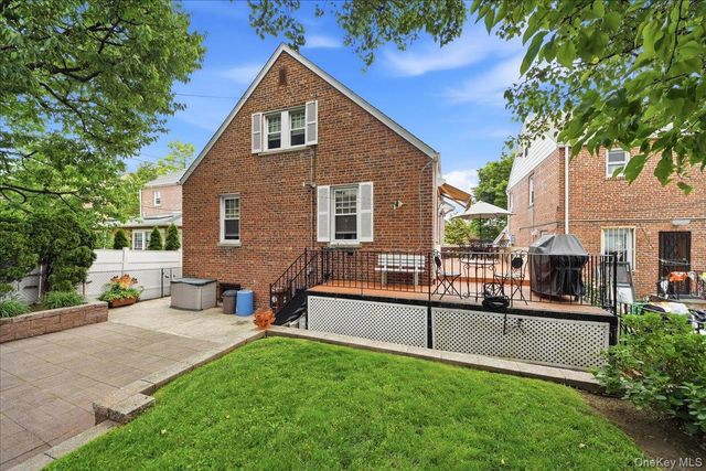 1843 Yates Avenue, Bronx, NY 10461