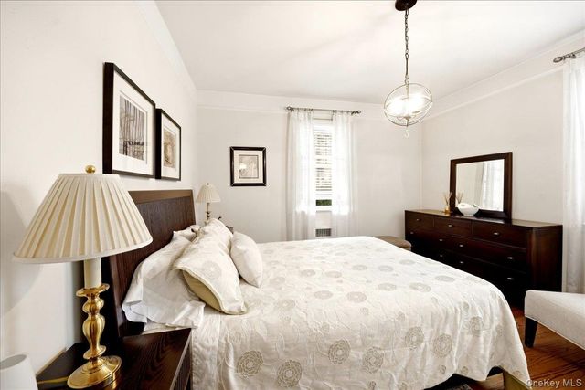 1843 Yates Avenue, Bronx, NY 10461