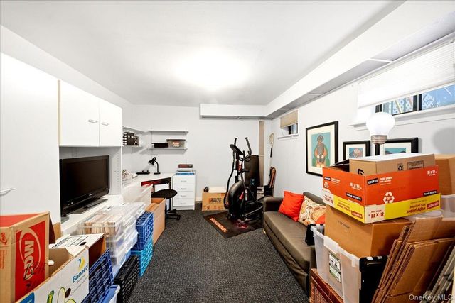 1843 Yates Avenue, Bronx, NY 10461