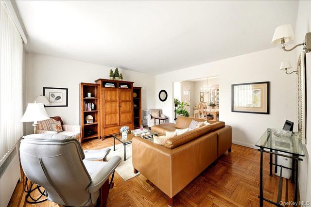 1843 Yates Avenue, Bronx, NY 10461