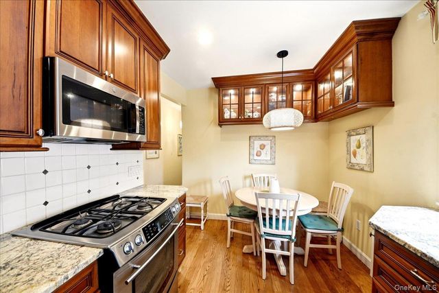 1843 Yates Avenue, Bronx, NY 10461