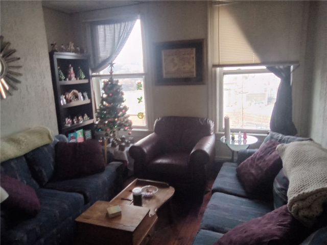 205 - 207 Welsh Avenue, Wilmerding, PA 15148