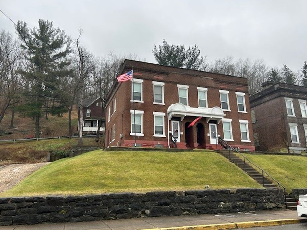 205 - 207 Welsh Avenue, Wilmerding, PA 15148
