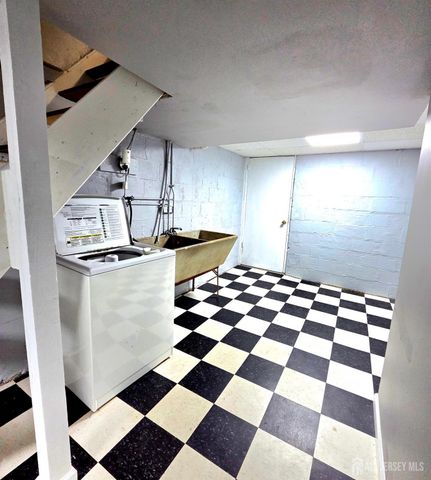 721 livingston Avenue, New Brunswick, NJ 08907