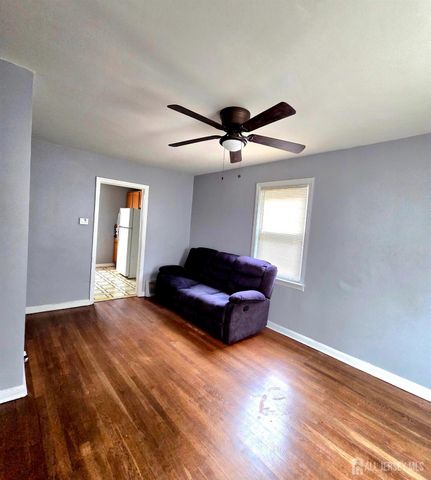 721 livingston Avenue, New Brunswick, NJ 08907