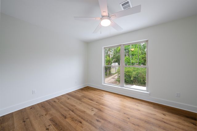 637 E Seaboard St Apt 2, Tallahassee, FL 32301
