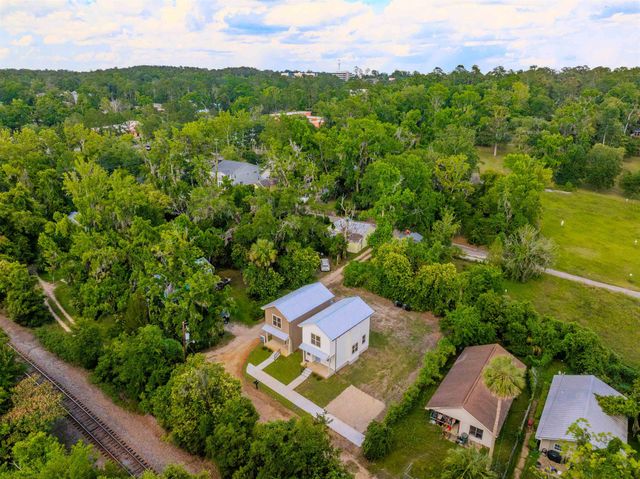 637 E Seaboard St Apt 2, Tallahassee, FL 32301