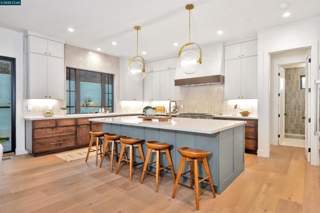 1362 Sunset Loop, Lafayette, CA 94549