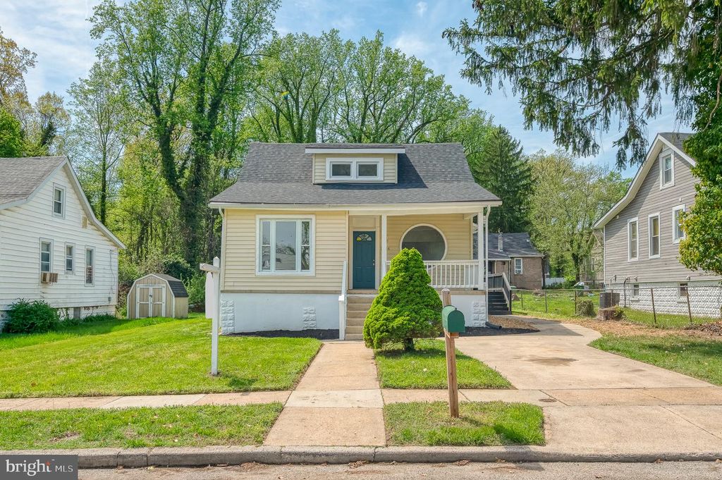 Image 58 of property listing at 2906 OAK HILL AVE, Baltimore, MD 21207