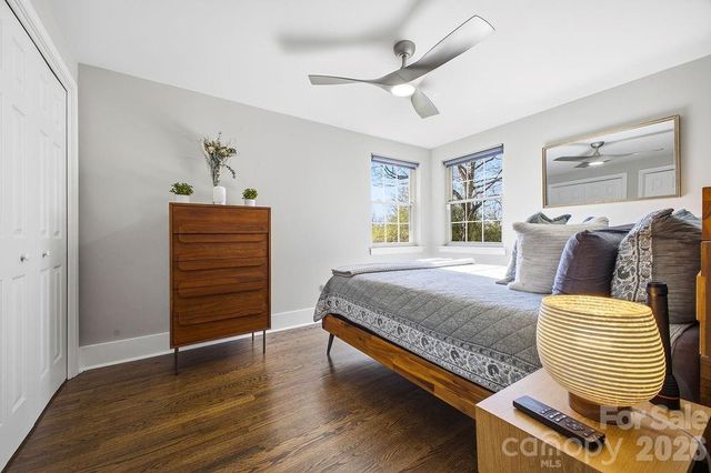 2841 20th Street NE, Hickory, NC 28601