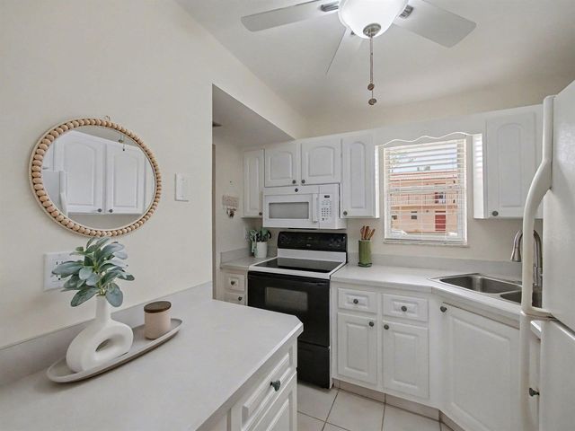 1967 SW Palm City Road 34c, Stuart, FL 34994