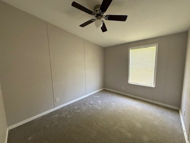 100 Lazy Meadow Court, Springtown, TX 76082