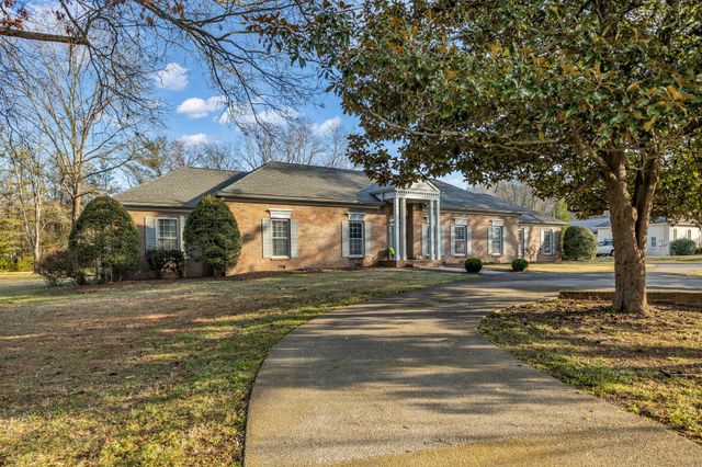 2418 McIntyre Ct, Franklin, TN 37069