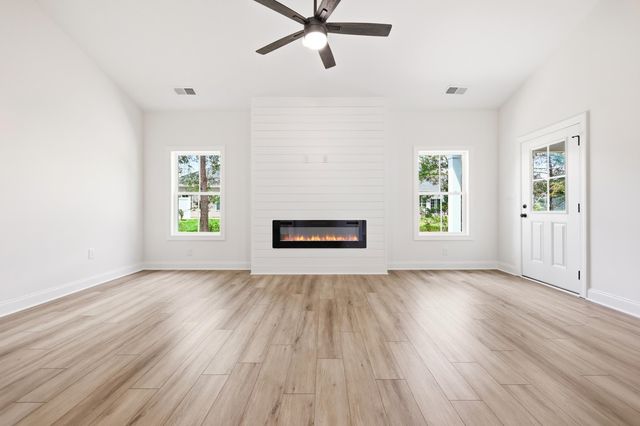 118 Dorset Pl., Conway, SC 29526