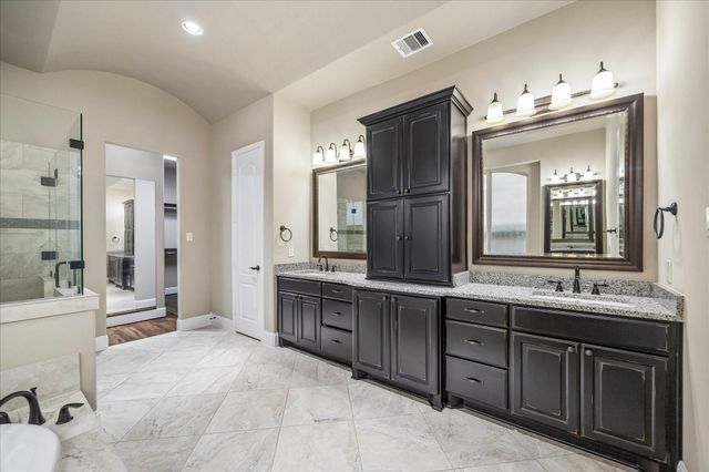 27707 Burnett Hills Lane, Fulshear, TX 77441