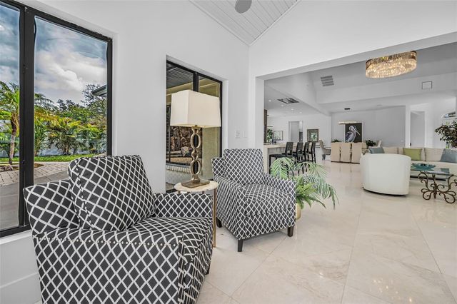 2521 LAKE ELLEN DRIVE, Tampa, FL 33618