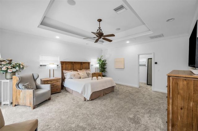 2521 LAKE ELLEN DRIVE, Tampa, FL 33618