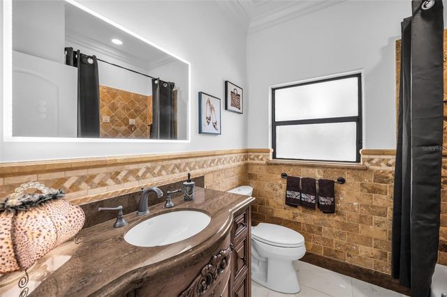 2521 LAKE ELLEN DRIVE, Tampa, FL 33618