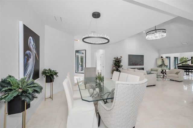 2521 LAKE ELLEN DRIVE, Tampa, FL 33618