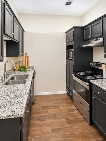 9600 Royal Lane 302, Dallas, TX 75243
