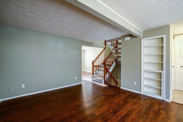 2887 Royal Path Court, Decatur, GA 30030