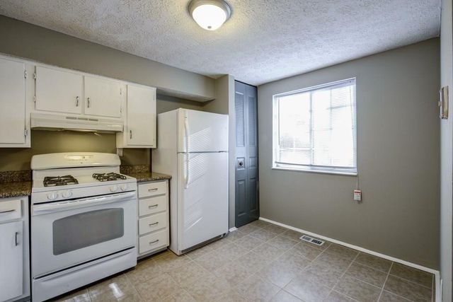 2887 Royal Path Court, Decatur, GA 30030