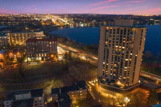 2950 Dean Parkway 1903-4, Minneapolis, MN 55416