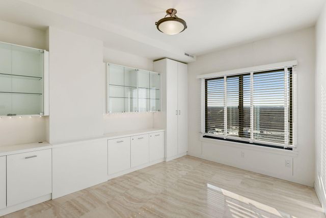2950 Dean Parkway 1903-4, Minneapolis, MN 55416