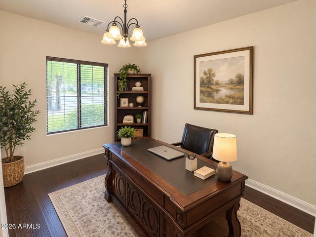 3755 E Zachary Drive, Phoenix, AZ 85050