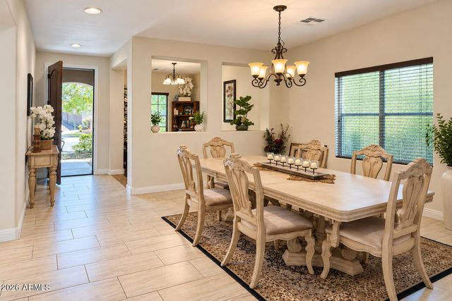 3755 E Zachary Drive, Phoenix, AZ 85050