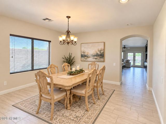 3755 E Zachary Drive, Phoenix, AZ 85050