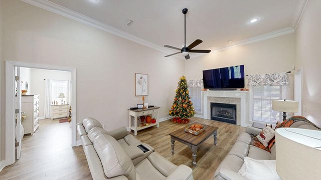 117 Sawgrass Drive, Dothan, AL 36303