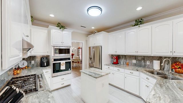 117 Sawgrass Drive, Dothan, AL 36303