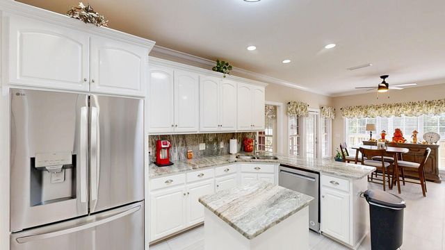 117 Sawgrass Drive, Dothan, AL 36303