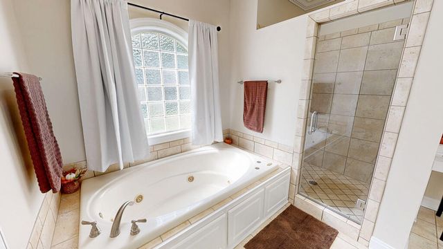 117 Sawgrass Drive, Dothan, AL 36303