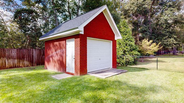 117 Sawgrass Drive, Dothan, AL 36303