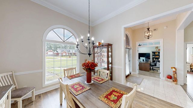 117 Sawgrass Drive, Dothan, AL 36303