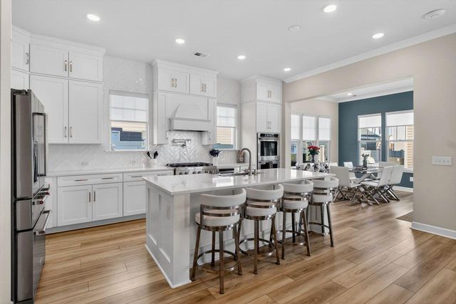 722 Blueway Avenue, Summerville, SC 29486