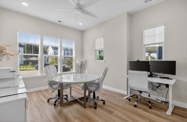 722 Blueway Avenue, Summerville, SC 29486