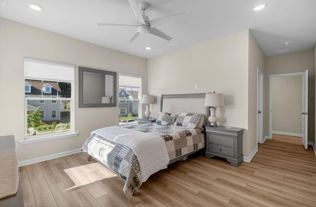722 Blueway Avenue, Summerville, SC 29486