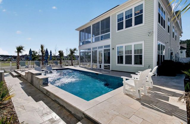722 Blueway Avenue, Summerville, SC 29486