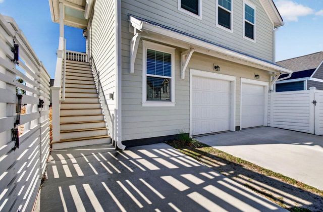 722 Blueway Avenue, Summerville, SC 29486