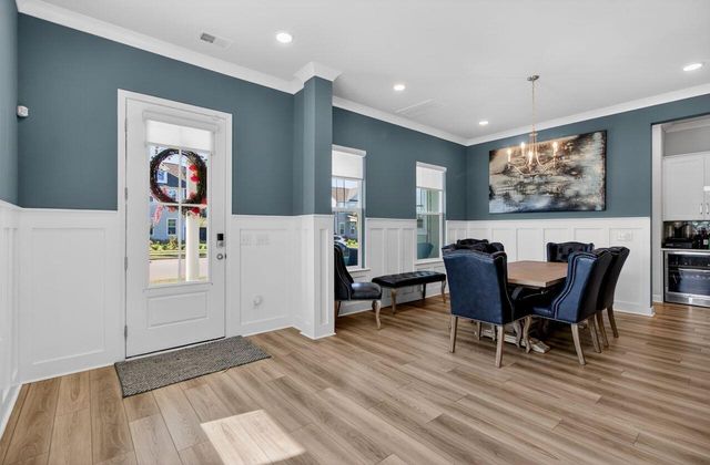 722 Blueway Avenue, Summerville, SC 29486