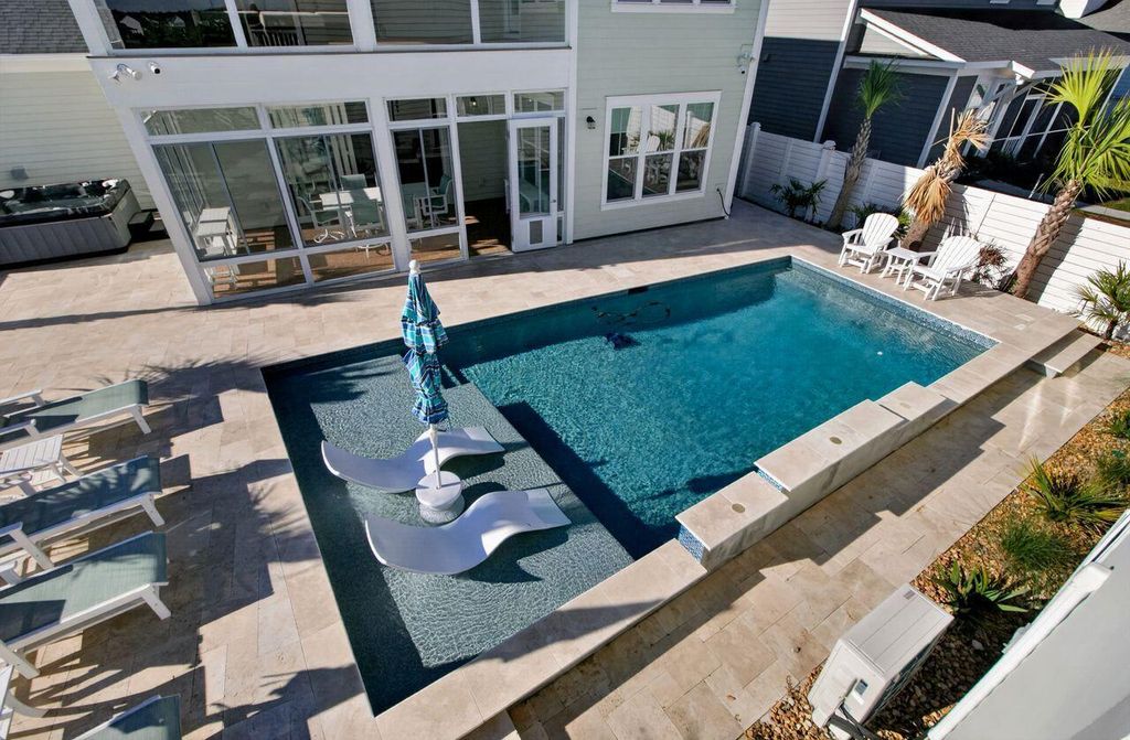 722 Blueway Avenue, Summerville, SC 29486