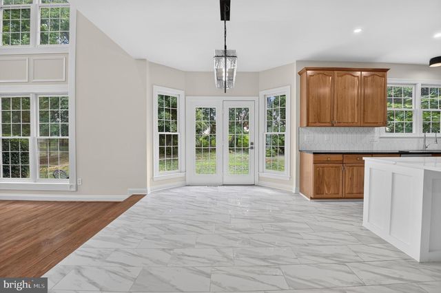 13621 PINE VIEW LN, Rockville, MD 20850