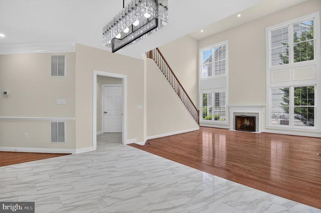 13621 PINE VIEW LN, Rockville, MD 20850