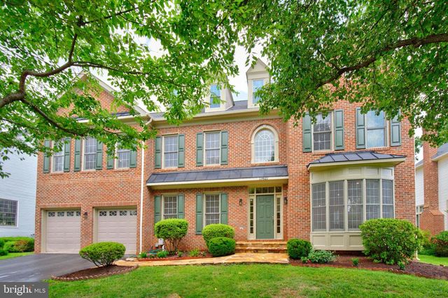 13621 PINE VIEW LN, Rockville, MD 20850