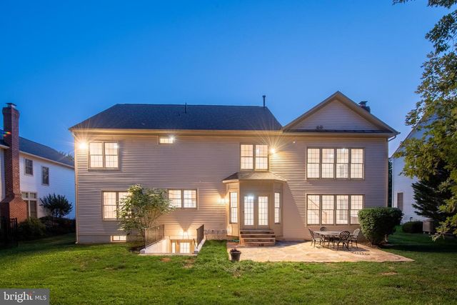 13621 PINE VIEW LN, Rockville, MD 20850