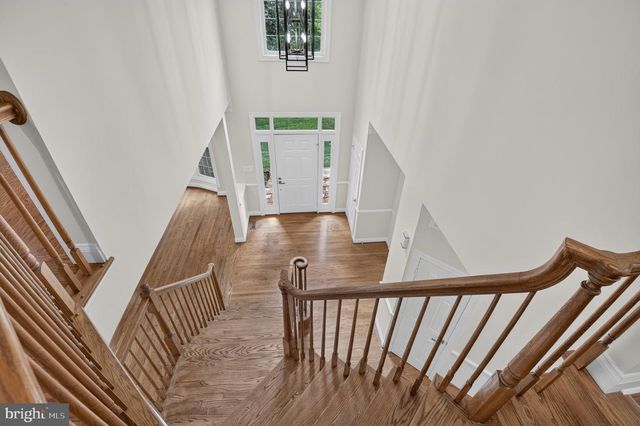 13621 PINE VIEW LN, Rockville, MD 20850